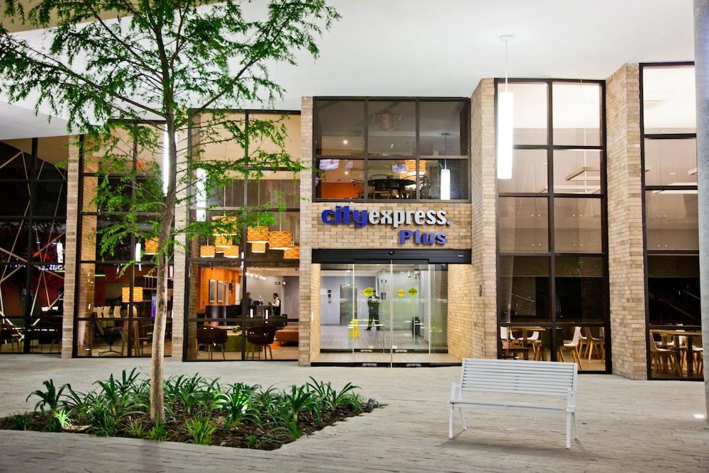 City Express Plus By Marriott Monterrey Nuevo Sur Ngoại thất bức ảnh