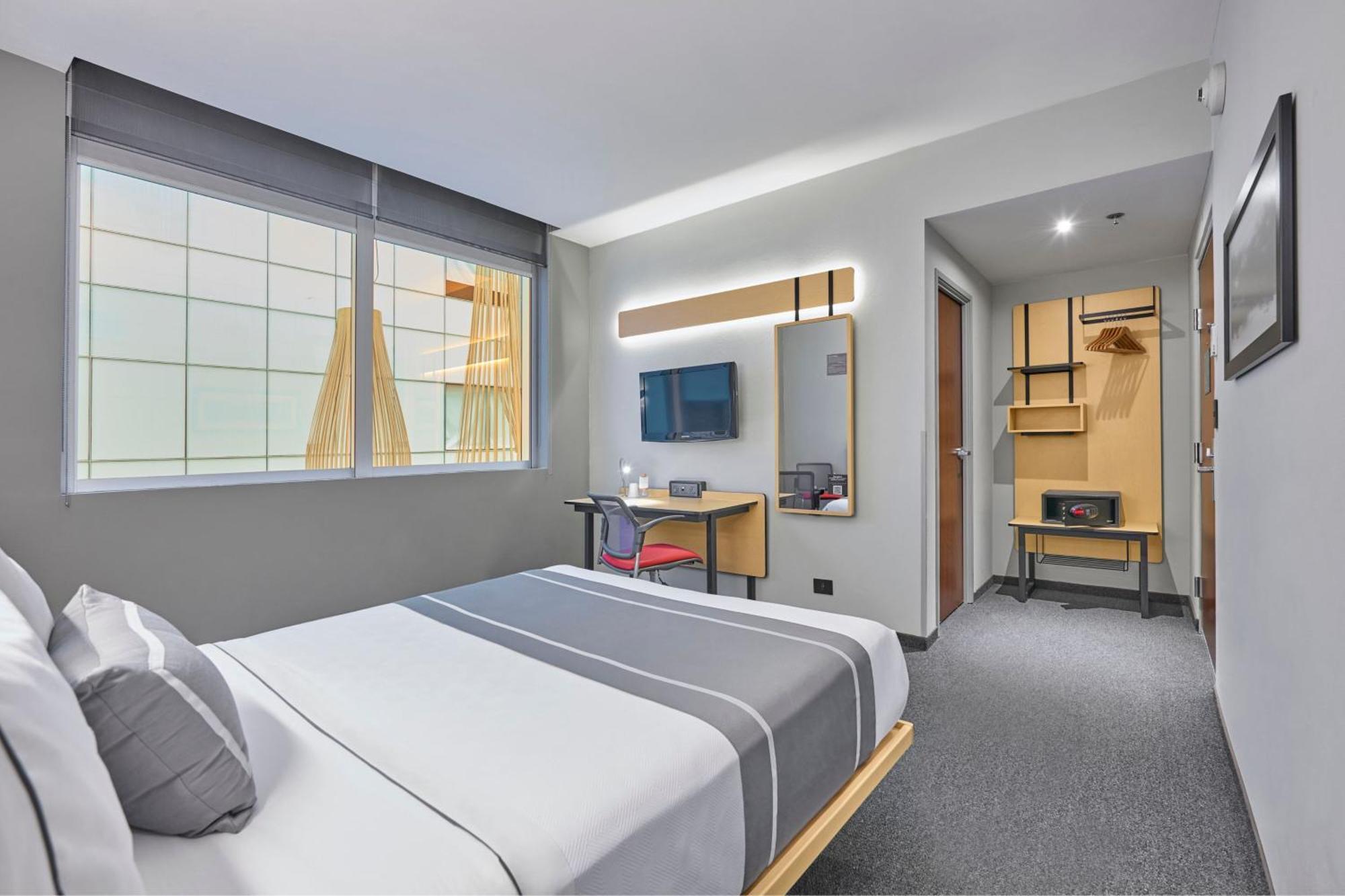 City Express Plus By Marriott Monterrey Nuevo Sur Ngoại thất bức ảnh