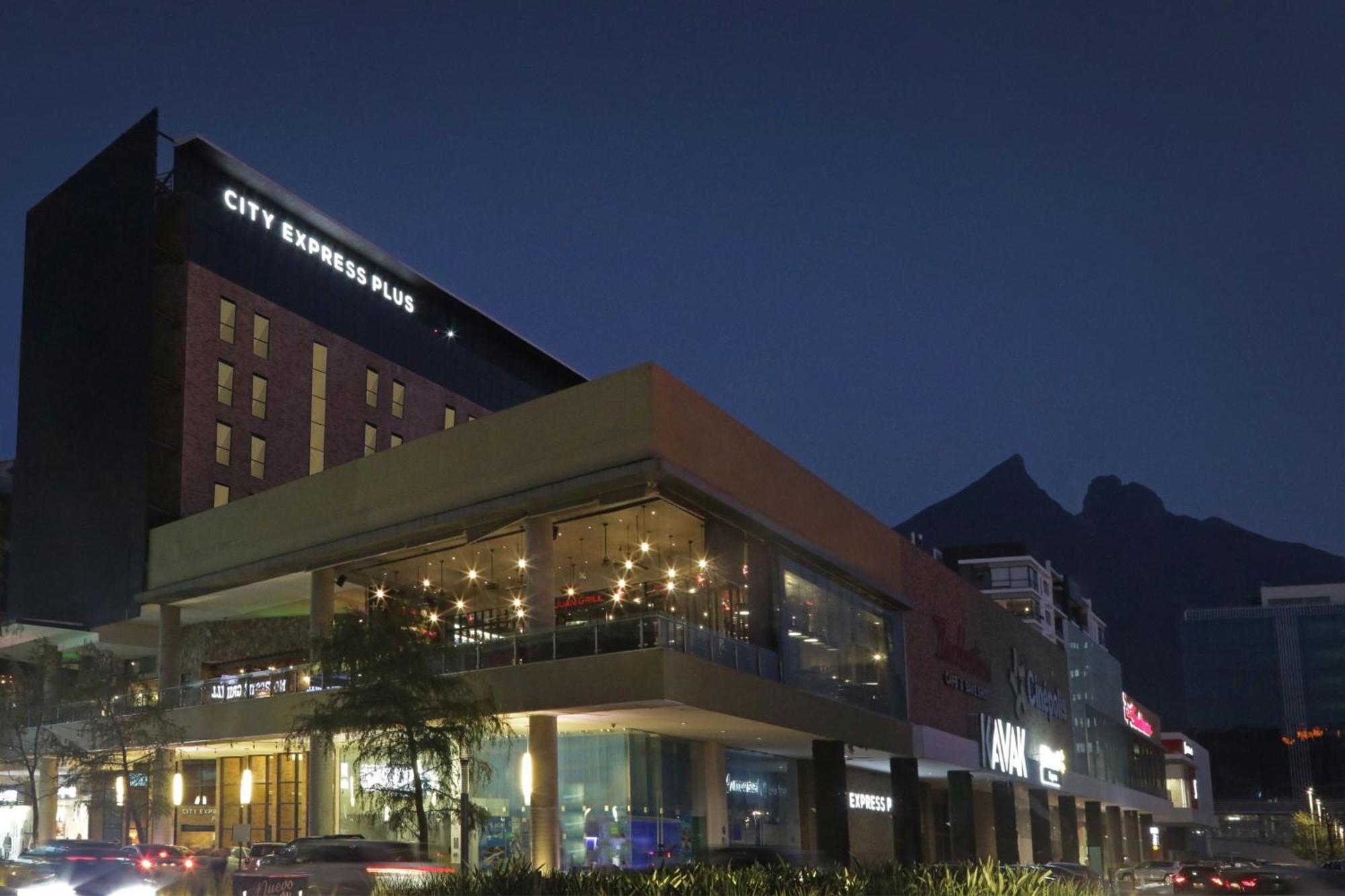 City Express Plus By Marriott Monterrey Nuevo Sur Ngoại thất bức ảnh
